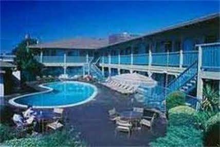Red Lion Inn & Suites Реддинг Экстерьер фото